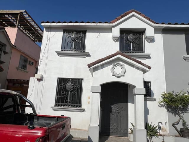 CASA EN RENTA EN BAJA MAQ EL AGUILA, TIJUANA BAJA CALIFORNIA.