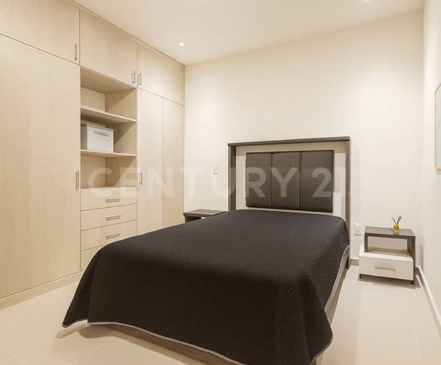 Departmaneto en Renta – Selvanova Coto 7, Playa del Carmen