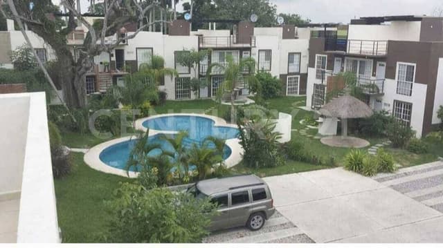 CASA DUPLEX EN RENTA