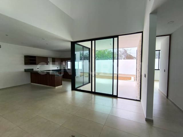 Casa en Venta - Privada Parque Natura, Mérida