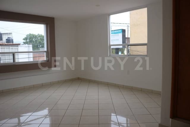 Renta de Oficina o Consultorio en Vasco de Quiroga, Morelia