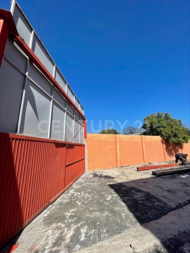 TERRENO EN VENTA EN COL. HACIENDA LOS ANGELES EN SAN NICOLAS DE LOS GARZA, N.L.
