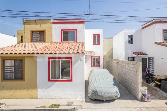 CASA EN VENTA EN RIVERA DEL BOSQUE