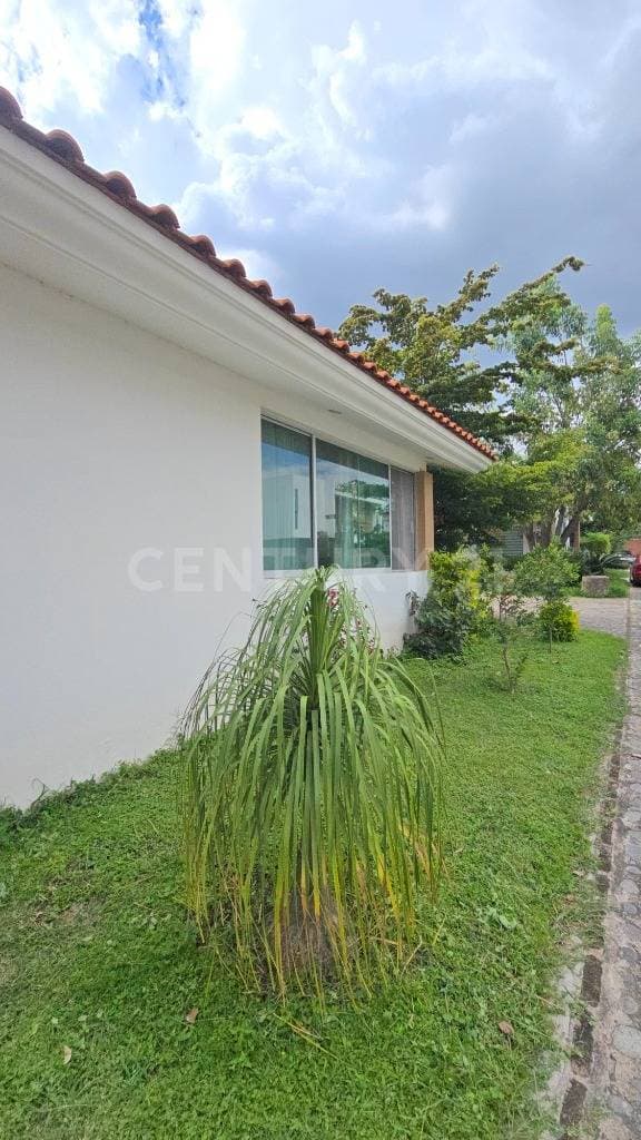 Exclusiva Casa en Coto Residencial La Fresna – San Agustín, Tlajomulco.