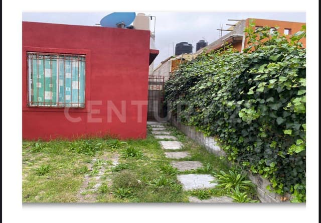CASA EN VENTA EN HUEHUETOCA