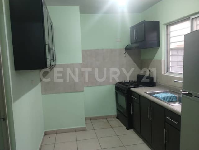 Casa en Renta Fraccionamiento Los Almendros, Guadalupe Nuevo León.
