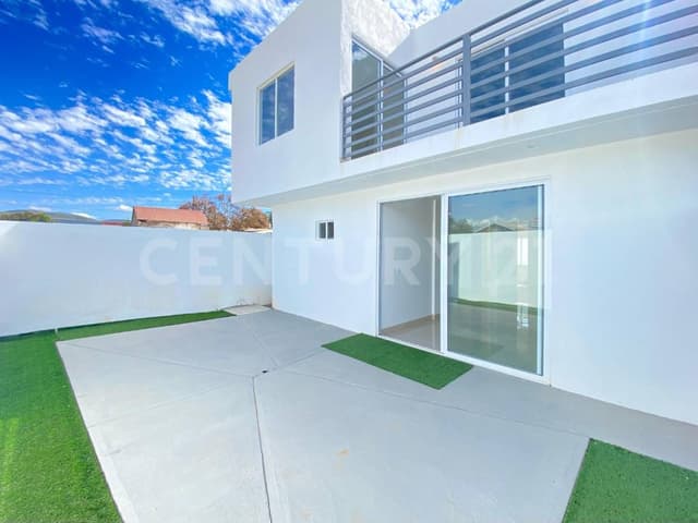 CASA EN PREVENTA EN EJIDO CHAPULTEPEC EN ENSENADA, B.C.