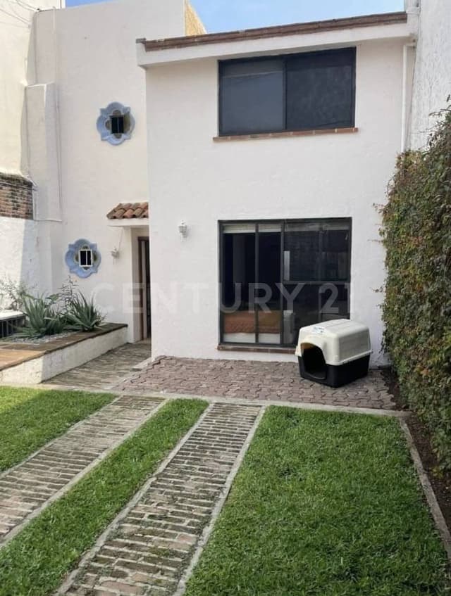 Casa en venta Zona Dorada