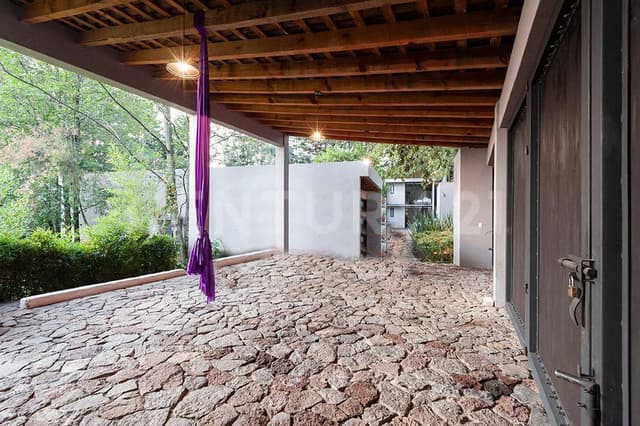 CASA EN SAN SIMÓN, VALLE DE BRAVO