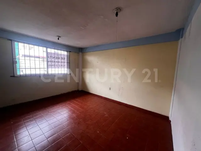 Departamento en Renta – 2 ESPACIOS | Balcón | Zona Comercial Estratégica