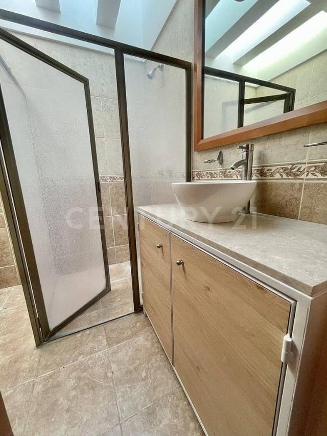 Casa en Renta en Nueva Galicia 3 recamaras en Coto Barcelona