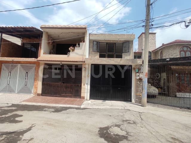 Casa en venta en Colinas del Lago