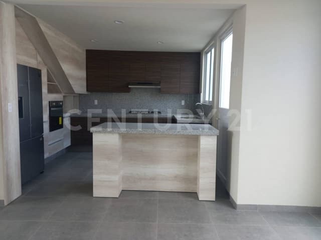 Residencia en Zona Dorada de San Mateo