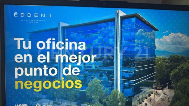 OFICINAS RENTA DE 192 METROS CUADRADOS EN PARQUE CENTRO.