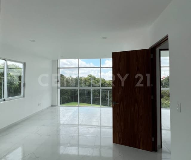 VENTA DE EXCLUSIVO PENTHOUSE EN CONDOMINIO RESIDENCIAL AL NORTE DE CUERNAVACA