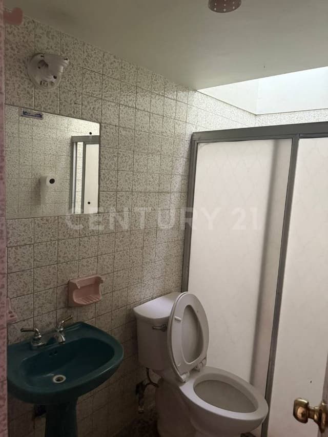 Casa en venta, Col. Jardines Alcalde, Guadalajara, Jal.