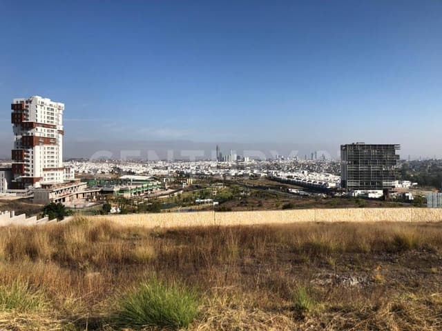 Venta de Lote Plurifamiliar en Lomas de Angelópolis Gran Reserva