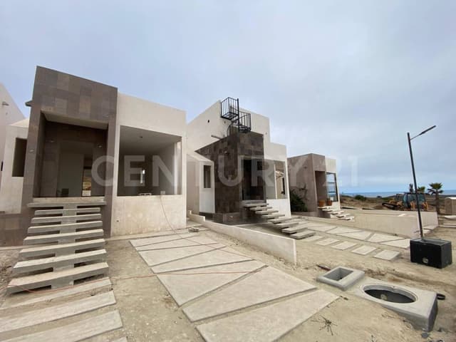 CASA EN PRE VENTA EN PRIVADA DENTRO DE BAJAMAR, ENSENADA B.C.