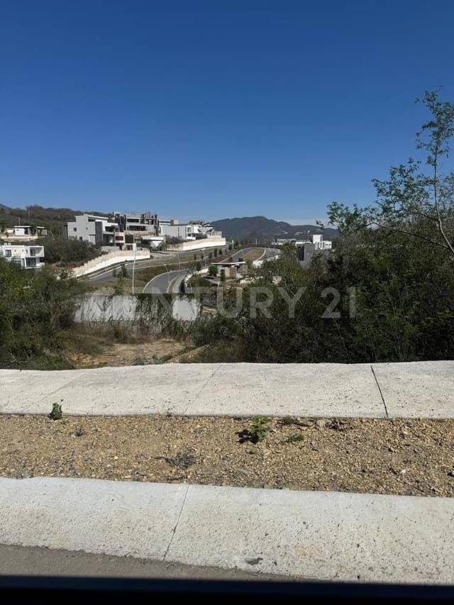 Terreno en Venta en Sierra Alta 10mo Sector