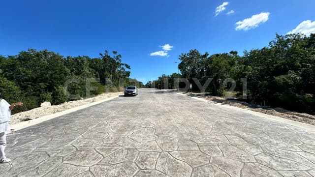 Terreno en venta, Lausana, Privada Victoria, Cancún