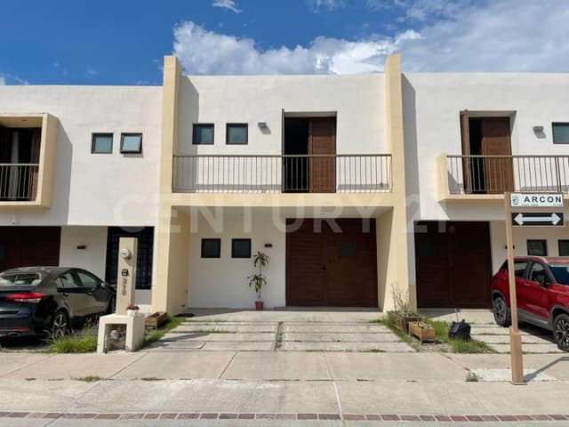 CASA EN VENTA, EN ARRAS NORTE, EN LEON GUANAJUATO