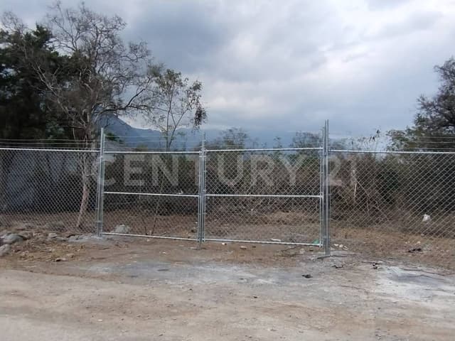 TERRENO PLANO EN BREÑA, COL. PRIMAVERA EN SANTIAGO N.L.