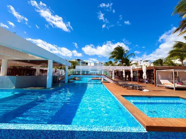 Departamento en Venta – La Amada Residences Resort, Playa Mujeres