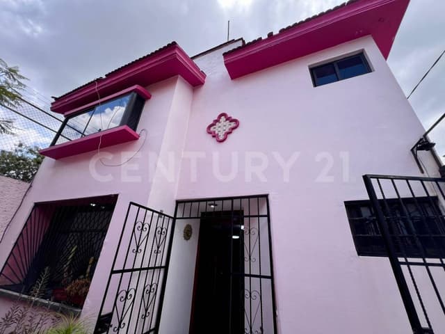 Casa en VENTA Prados Agua Azul, Puebla – Ubicación Inmejorable, en privada.