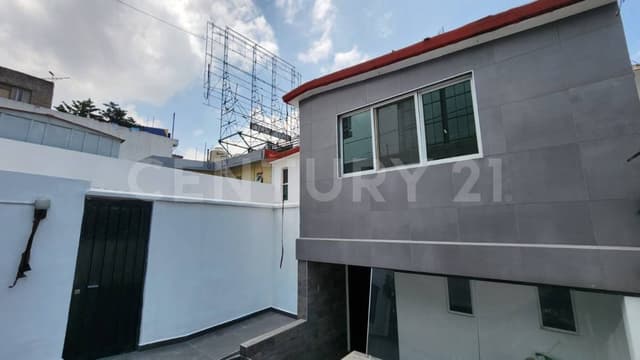 Casa en Venta en Los Álamos, Naucalpan, Estado de México.