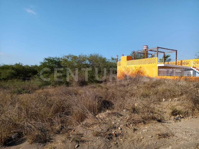 Terrenos en Venta a la orilla del Mar, en Fracc. Aquarium, Campos, Manzanillo