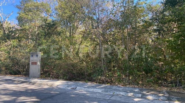 Terreno en venta, Aldea Kiin, Puerto Morelos