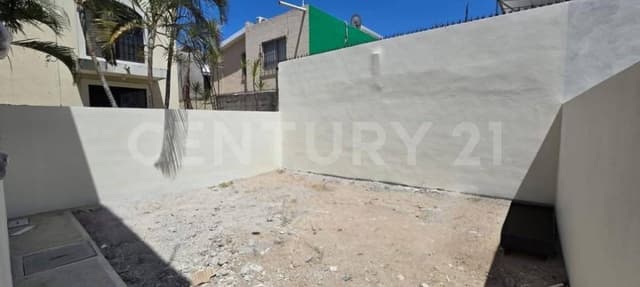 CASA EN VENTA COL. AMPLIACIÓN UNIDAD NACIONAL CD. MADERO