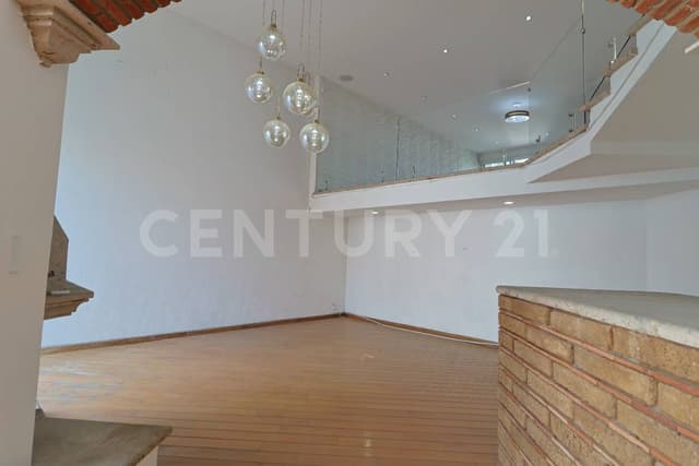Casa en venta, Col. Ciudad Bugambilias, Zapopan, Jal.