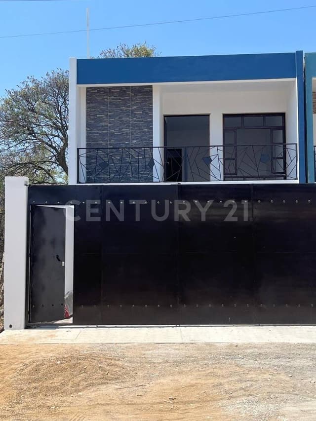 SE VENDE CASA NUEVA EN NAZARENO XOXOCOTLAN