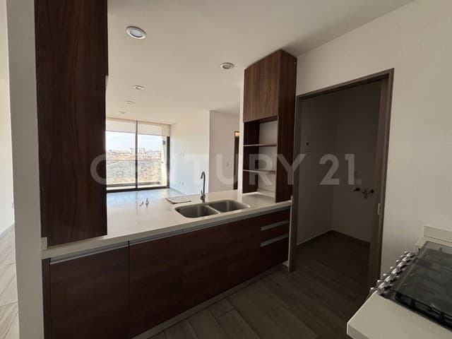 Renta de Departamento en Torre Motto