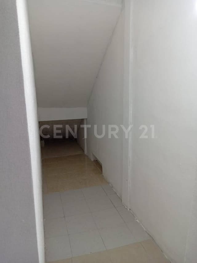 DEPARTAMENTO/OFICINA EN RENTA SOBRE AV LAS TORRES EN CANCUN