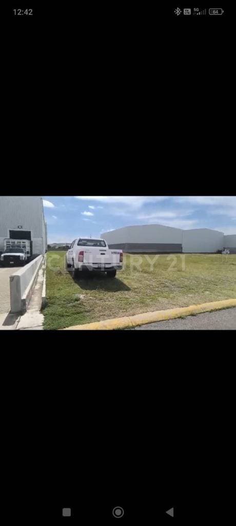 EN VENTA LOTE PARA LOGISTICA Y ALMACENAMIENTO