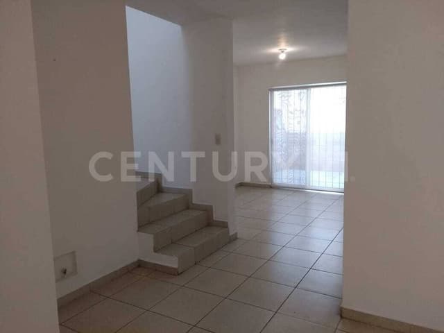 CASA EN RENTA EN COL.CENTRIKA SILLARES EN MONTERREY