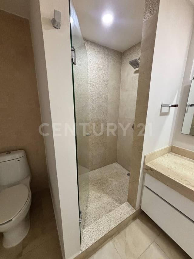 Amplio y luminoso departamento en venta en Lagunas de Mayakoba