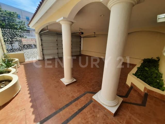 CASA EN RENTA LOMAS DE ROSALES, TAMPICO