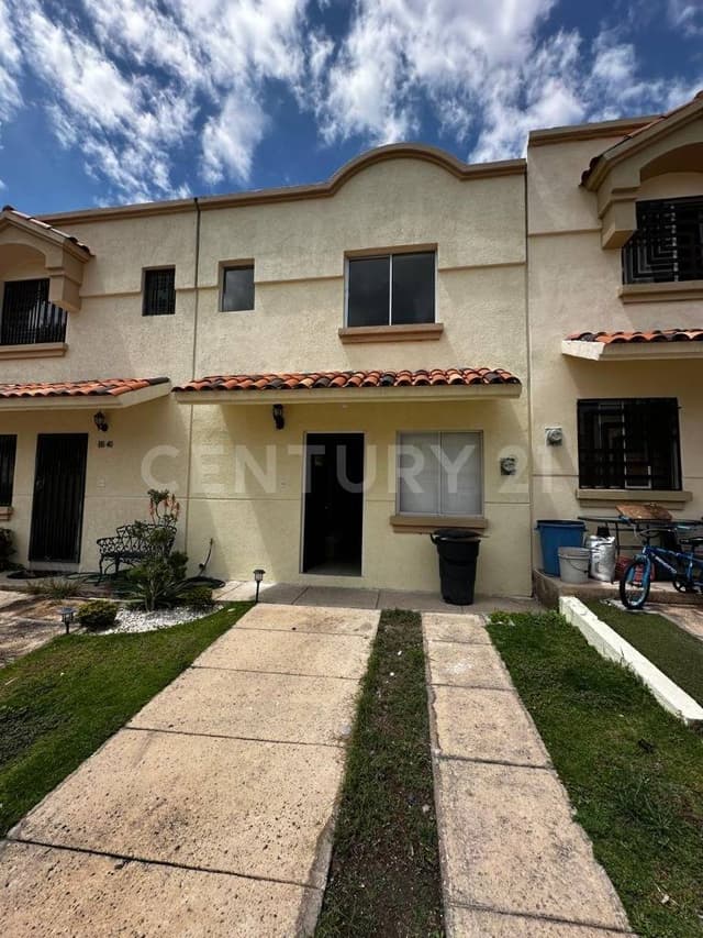Casa en venta en Alta California, Tlajomulco de Zúñiga