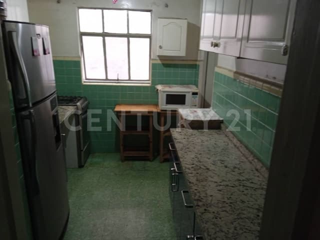 Habitación en renta en. Calz Gral Mariano Escobedo, Popotla, MH