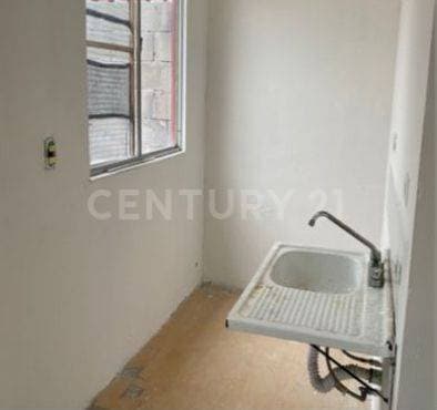 CASA EN VENTA EN HUEHUETOCA