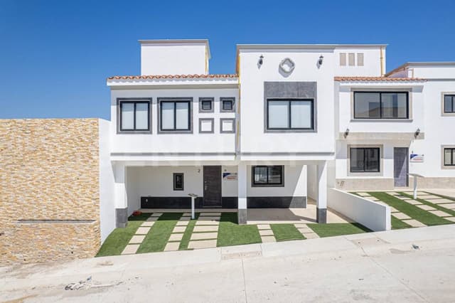 CASA EN VENTA EN REAL DEL MAR, TIJUANA, B.C.