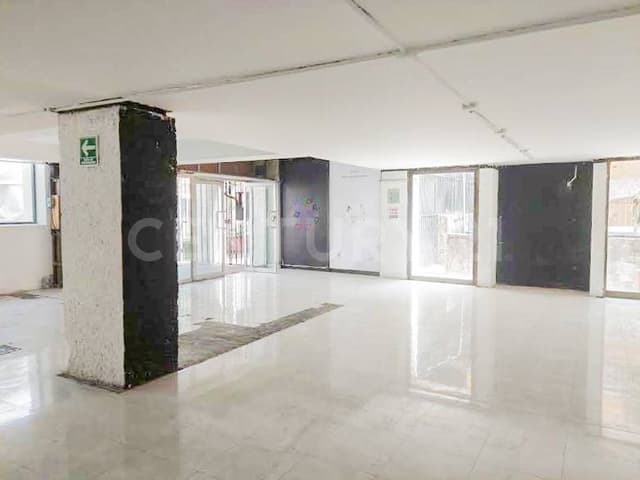 LOCAL EN RENTA EN REVOLUCION