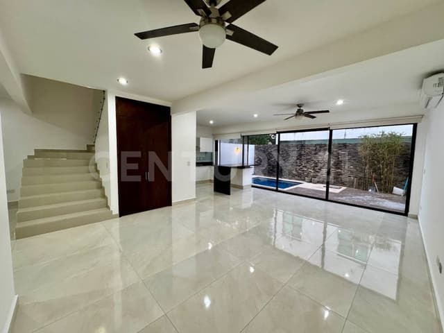 Casa en Renta Residencial Aqua, Avenida Huayacan