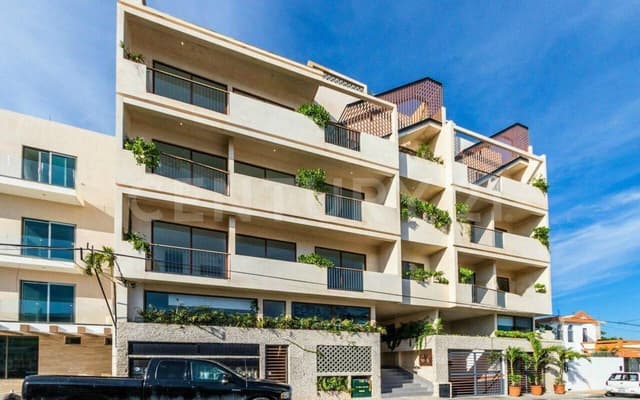 Maji Condos Penthouse 1 Recamara con Roof Privado a 6 cuadras de la Playa