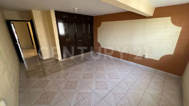 Excelente casa en venta Los Pinos