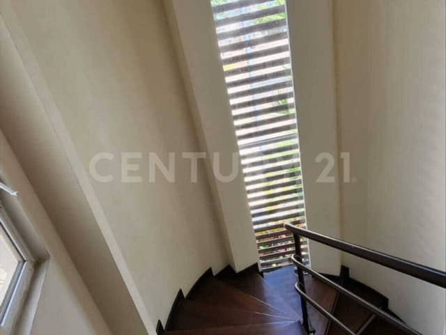 CASA EN VENTA EN RESIDENCIAL PALMARIS HUAYACAN EN CANCÚN