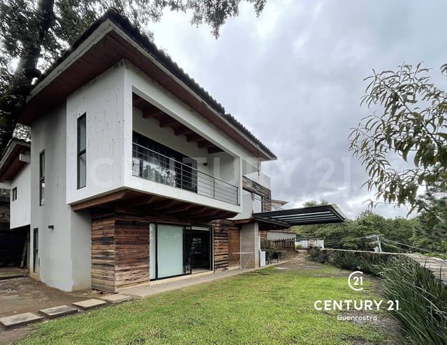 CASA EN CONDOMINIO AVÁNDARO, VALLE DE BRAVO